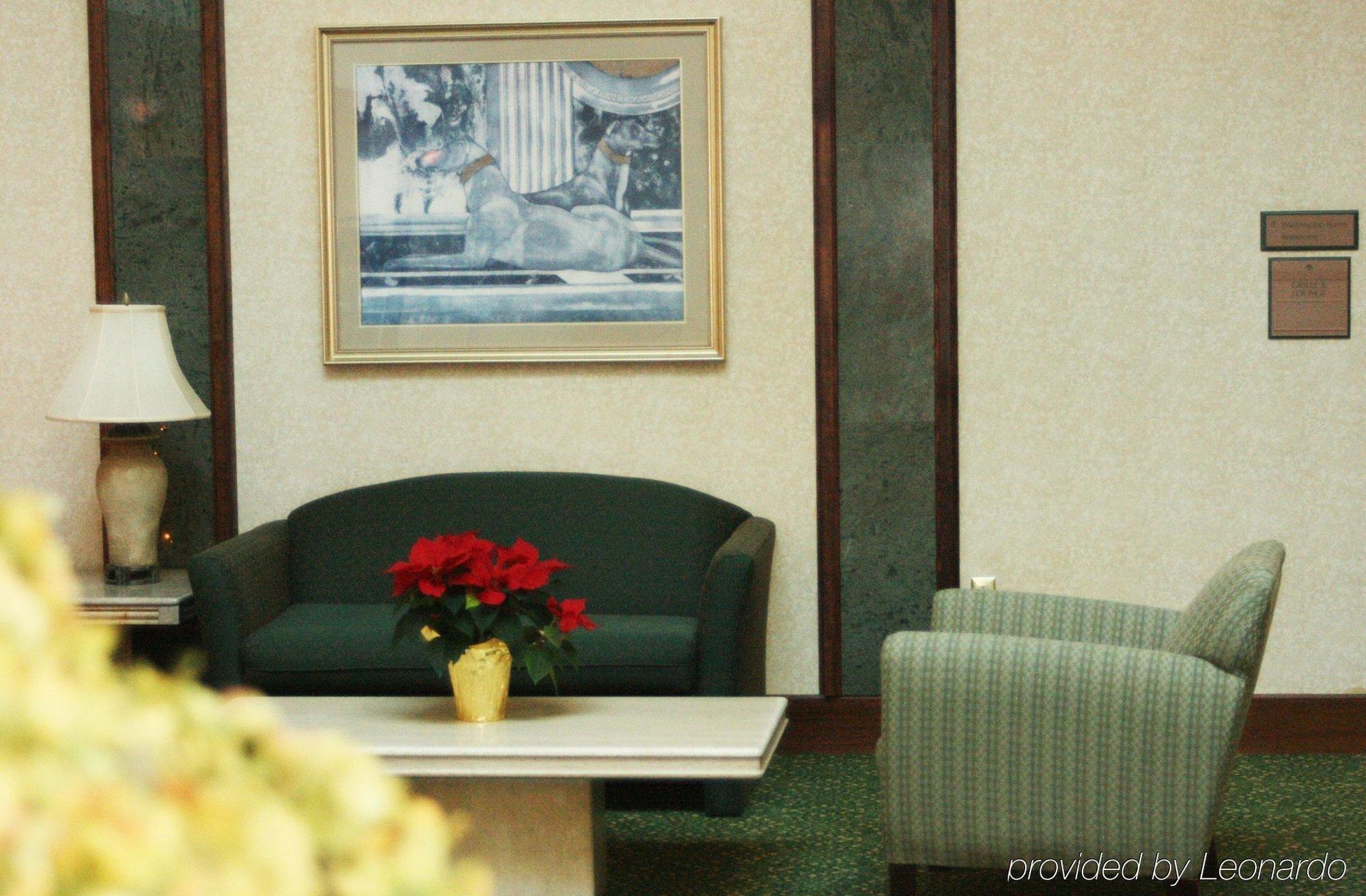 Maron Hotel & Suites Danbury Wnętrze zdjęcie